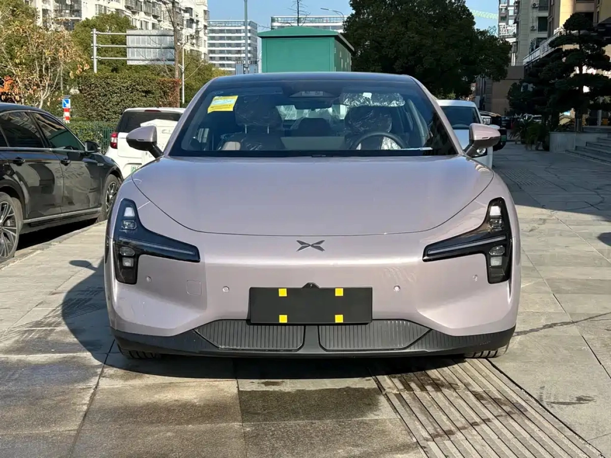 XPENG MONA M03