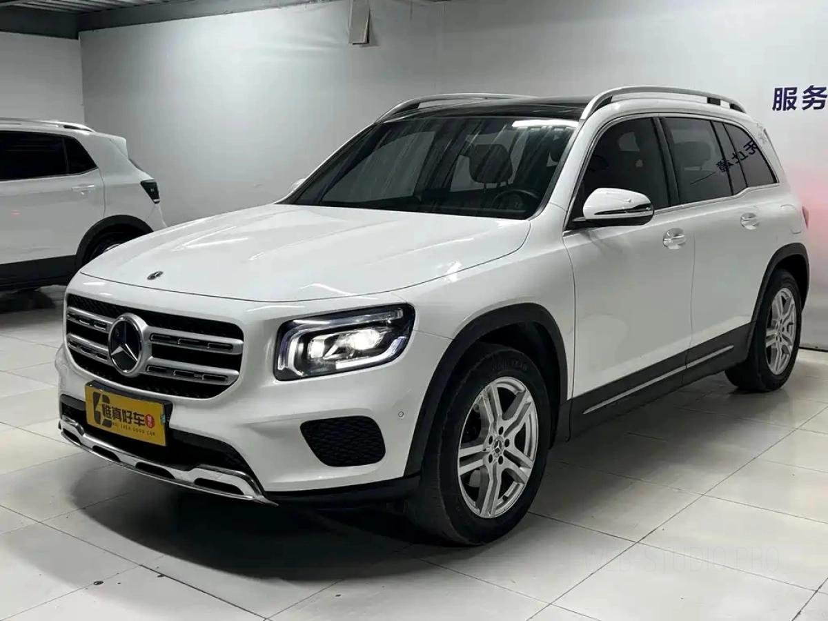 MERCEDES-BENZ GLB