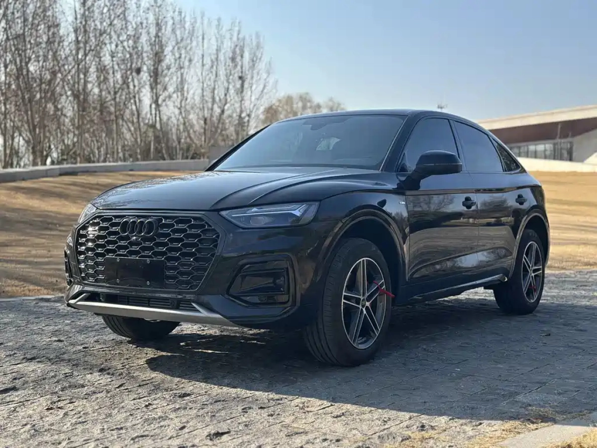 AUDI Q5L SPORTBACK  2024