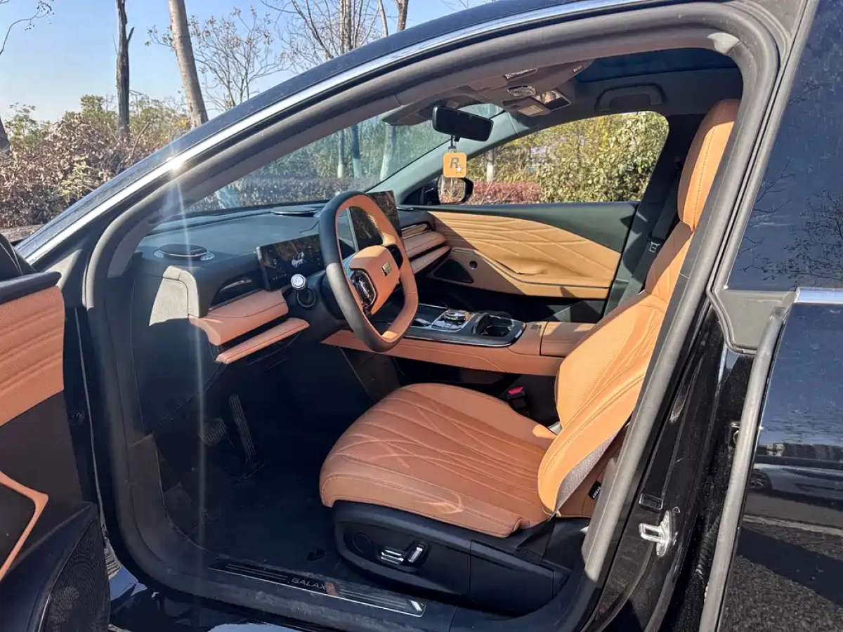 GEELY GALAXY GALAXY XINGYAO 8