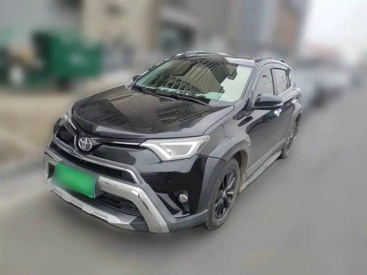 TOYOTA RAV4