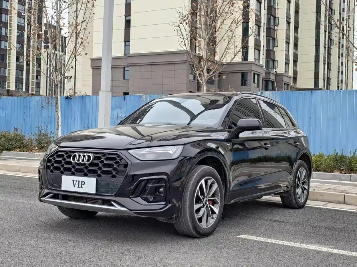AUDI Q5L  2024
