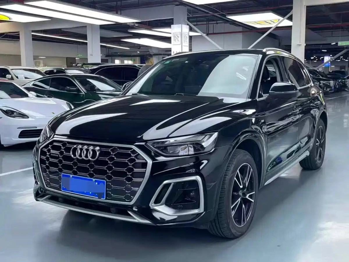 AUDI Q5L  2022