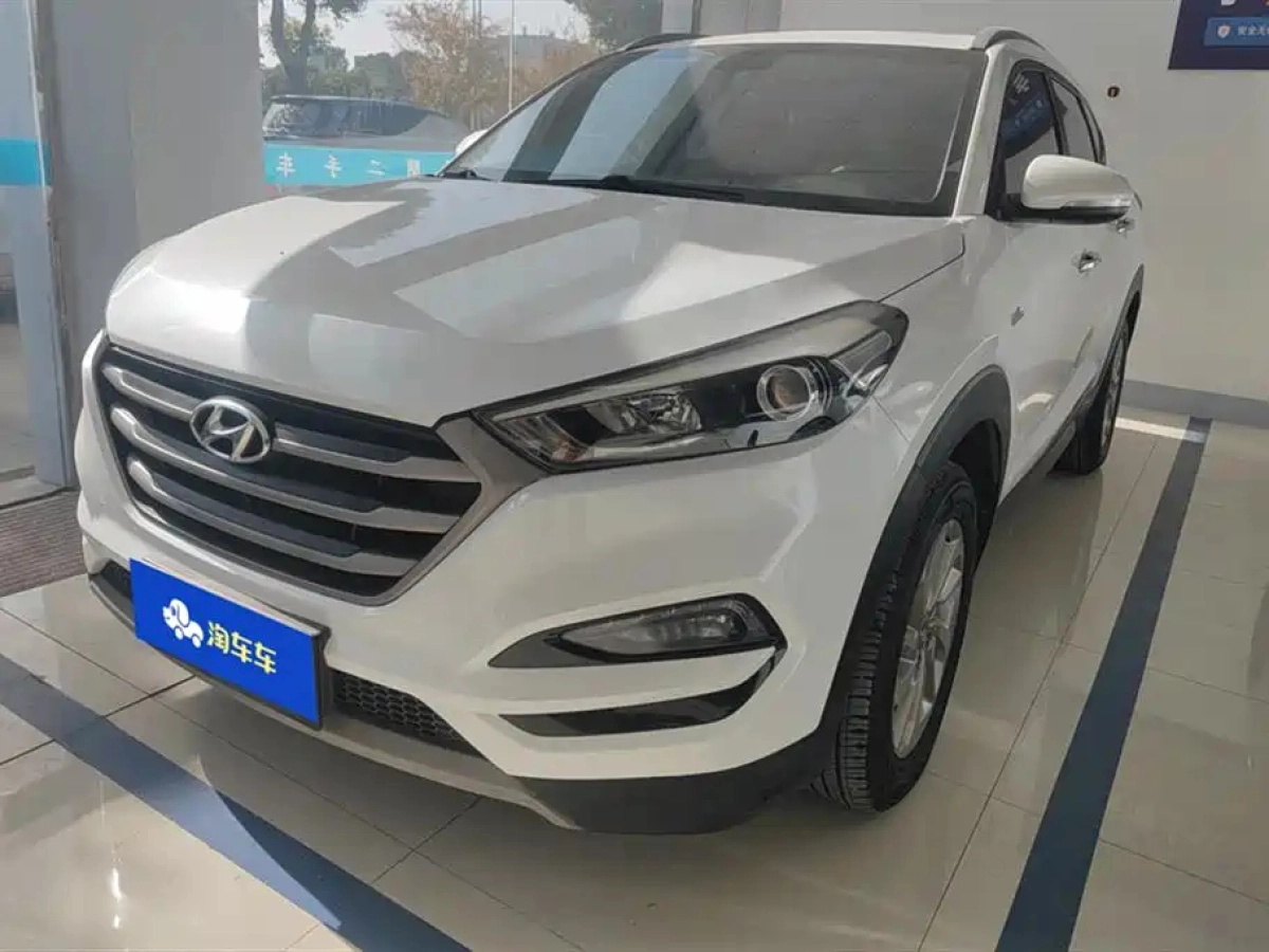 HYUNDAI TUCSON  2019