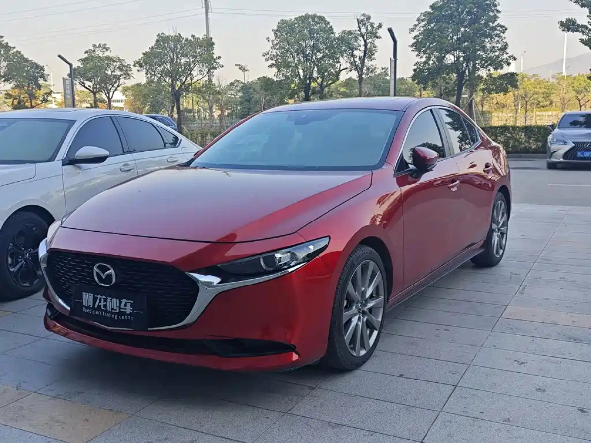 MAZDA 3 AXELA