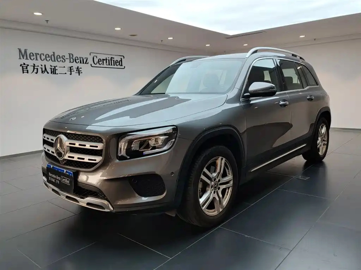 MERCEDES-BENZ GLB  2021
