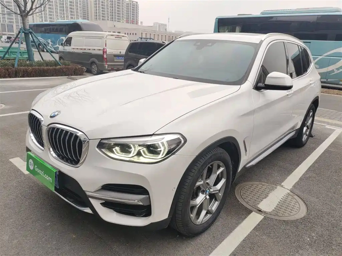 BMW X3  2021