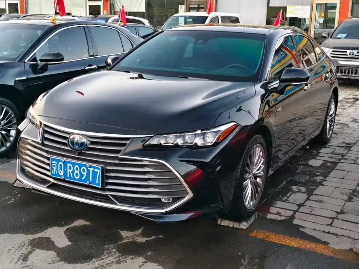 TOYOTA AVALON  2019
