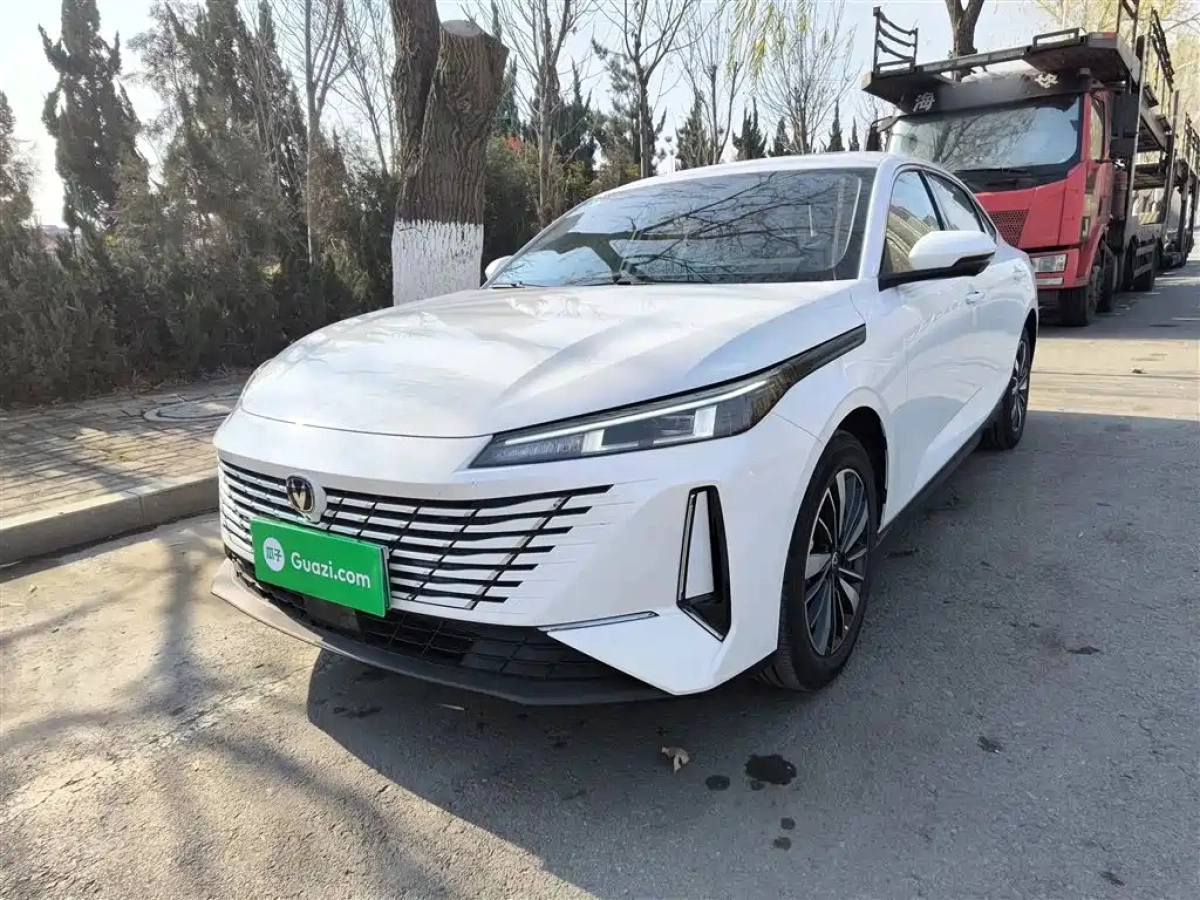 CHANGAN EADO PHEV  2025
