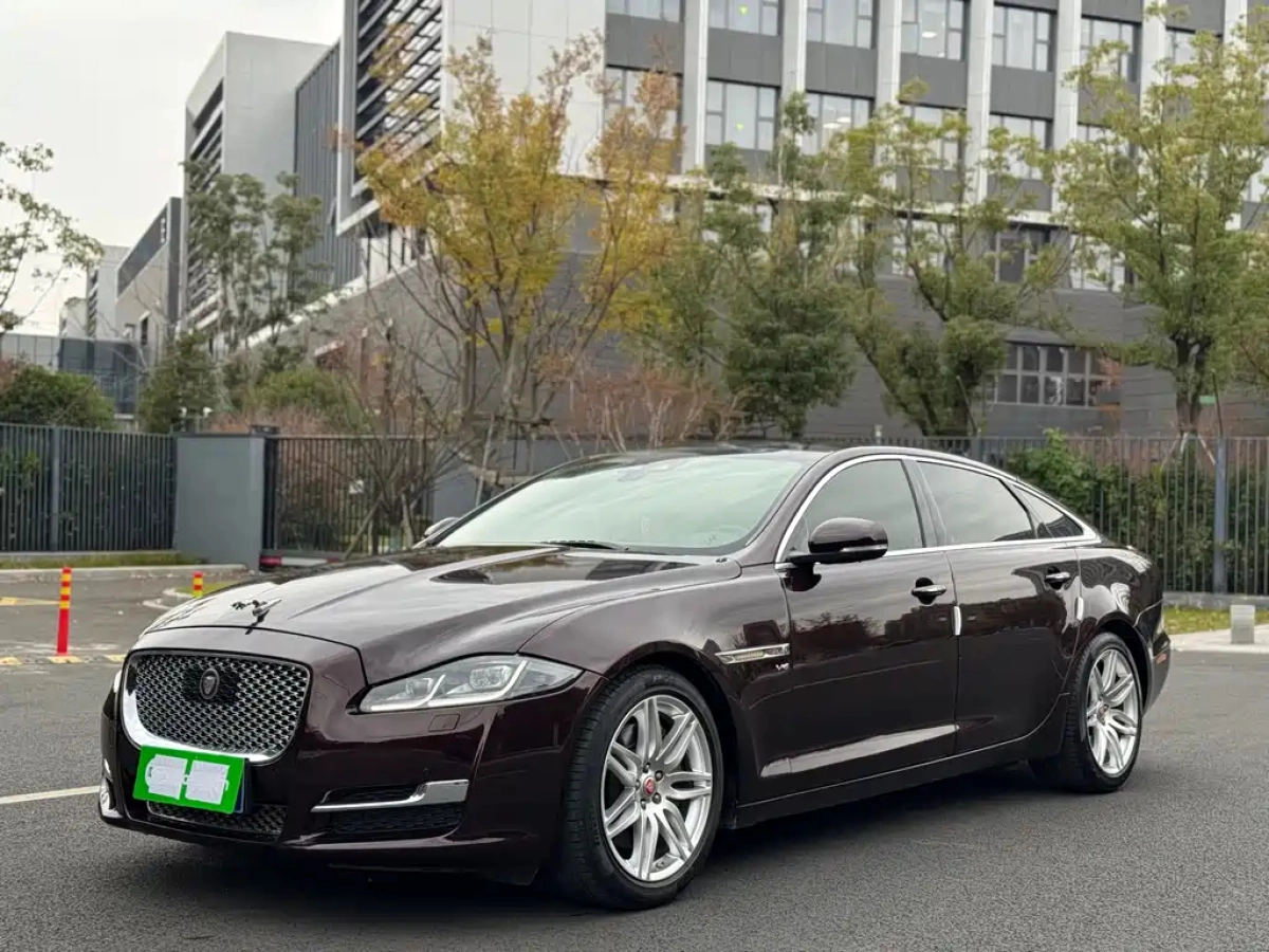JAGUAR XJ  2019