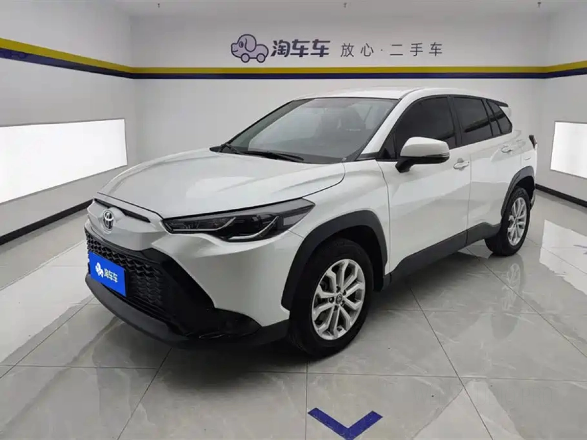 TOYOTA COROLLA CROSS  2024