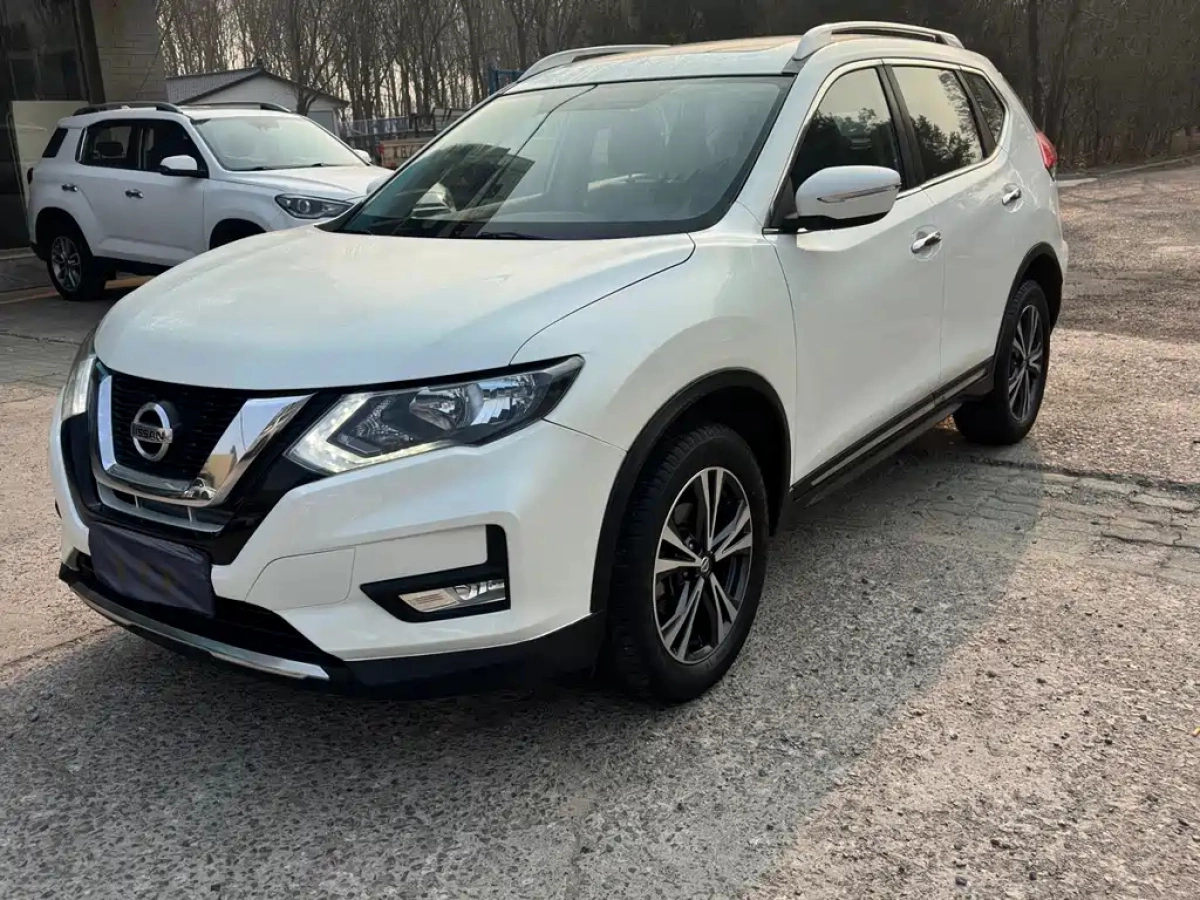 NISSAN X-TRAIL  2019