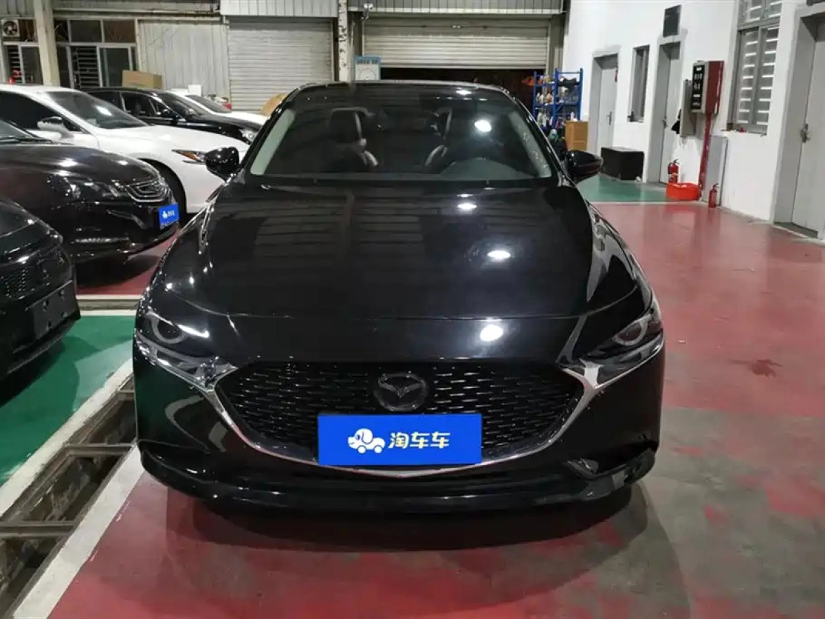 MAZDA 3 AXELA