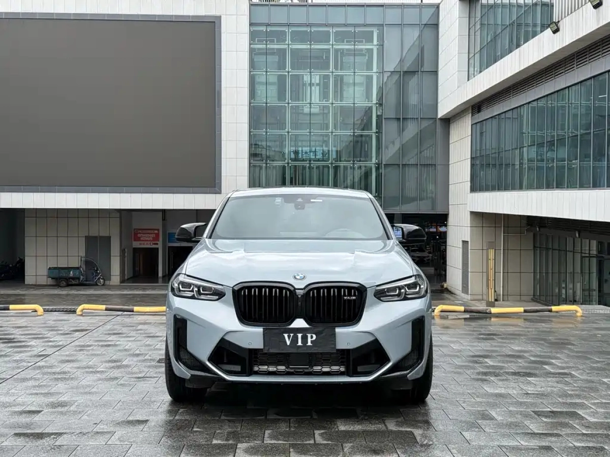 BMW X4 M40I