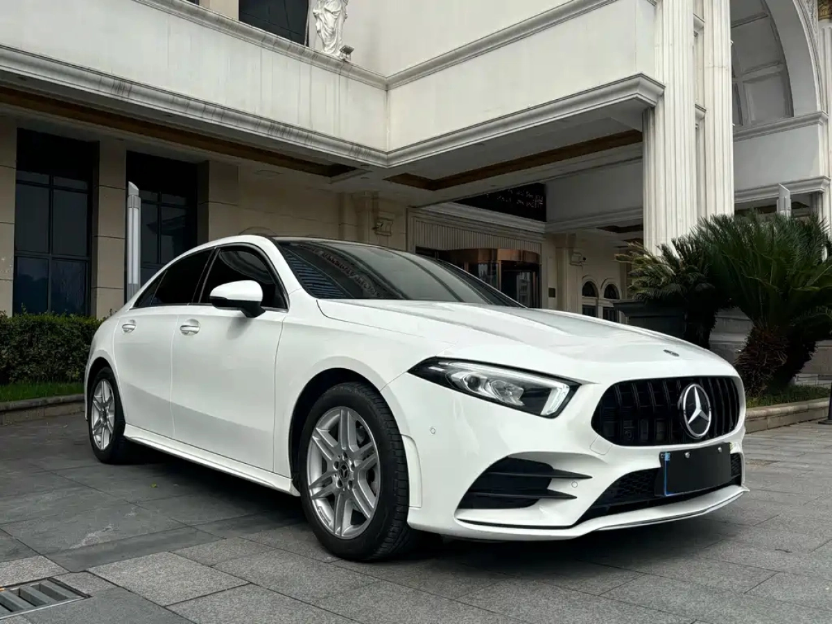 MERCEDES-BENZ A-CLASS  2021