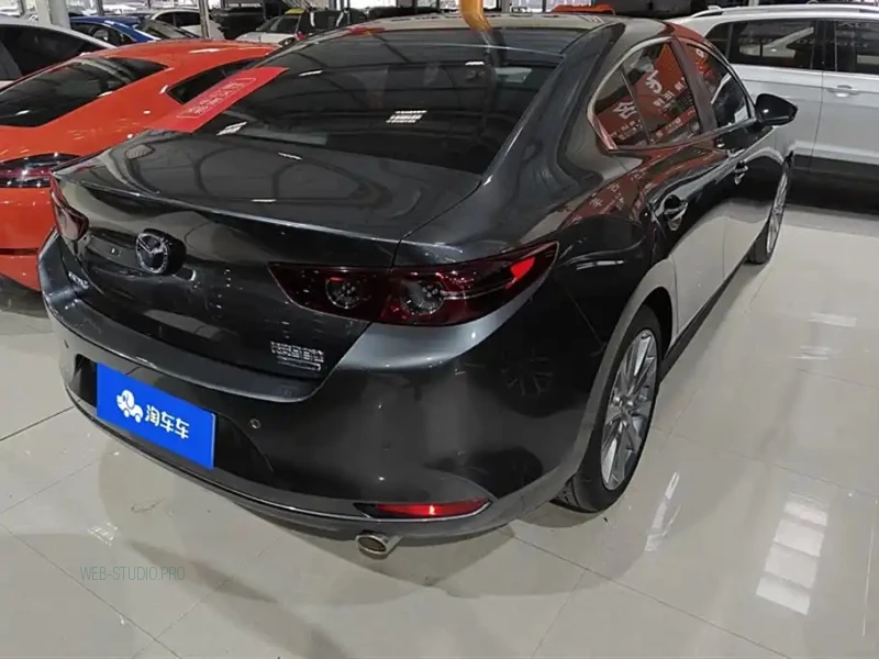 MAZDA 3 AXELA