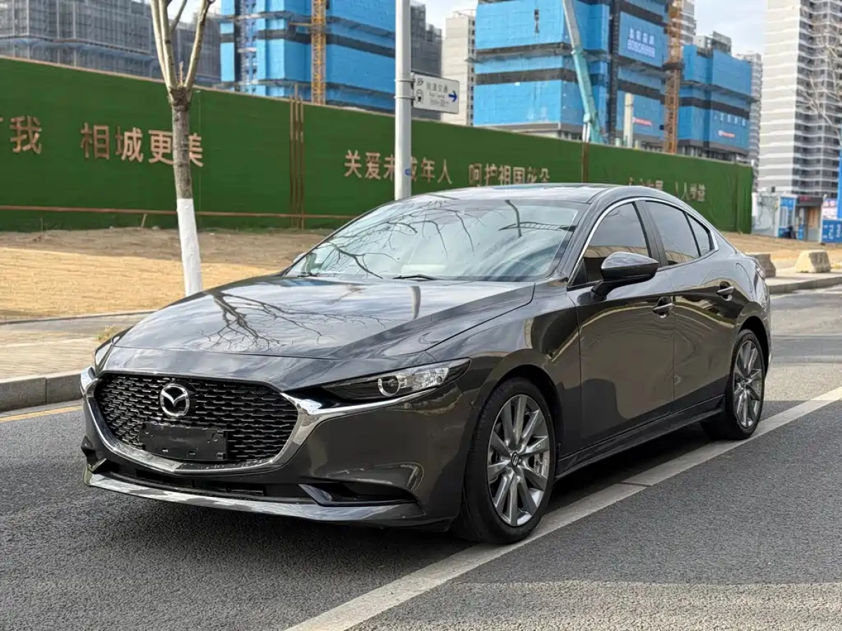 MAZDA 3 AXELA