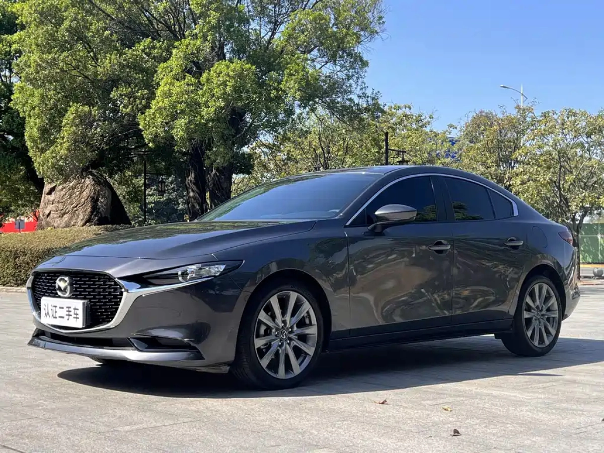 MAZDA 3 AXELA