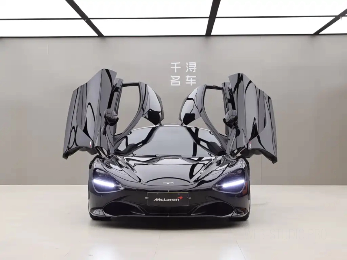 MCLAREN 720S