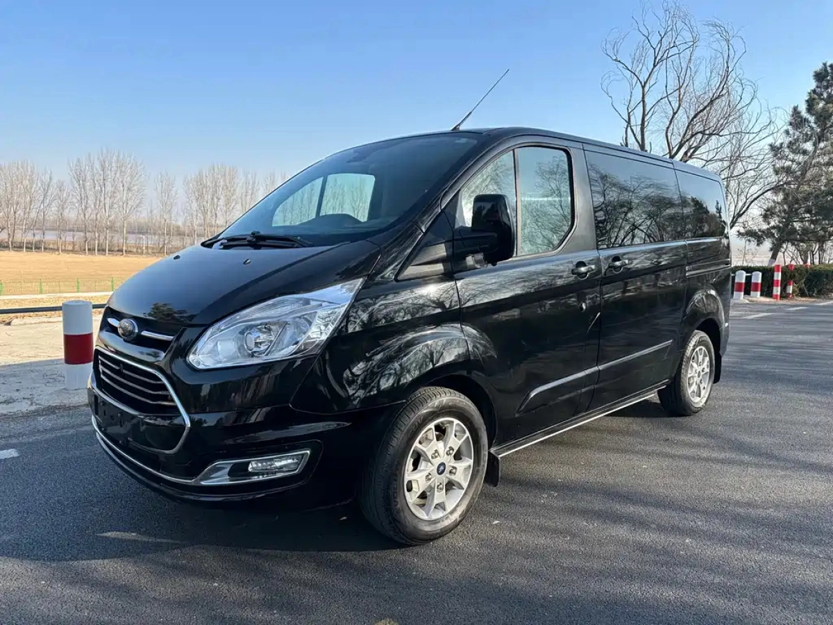 FORD TOURNEO  2019