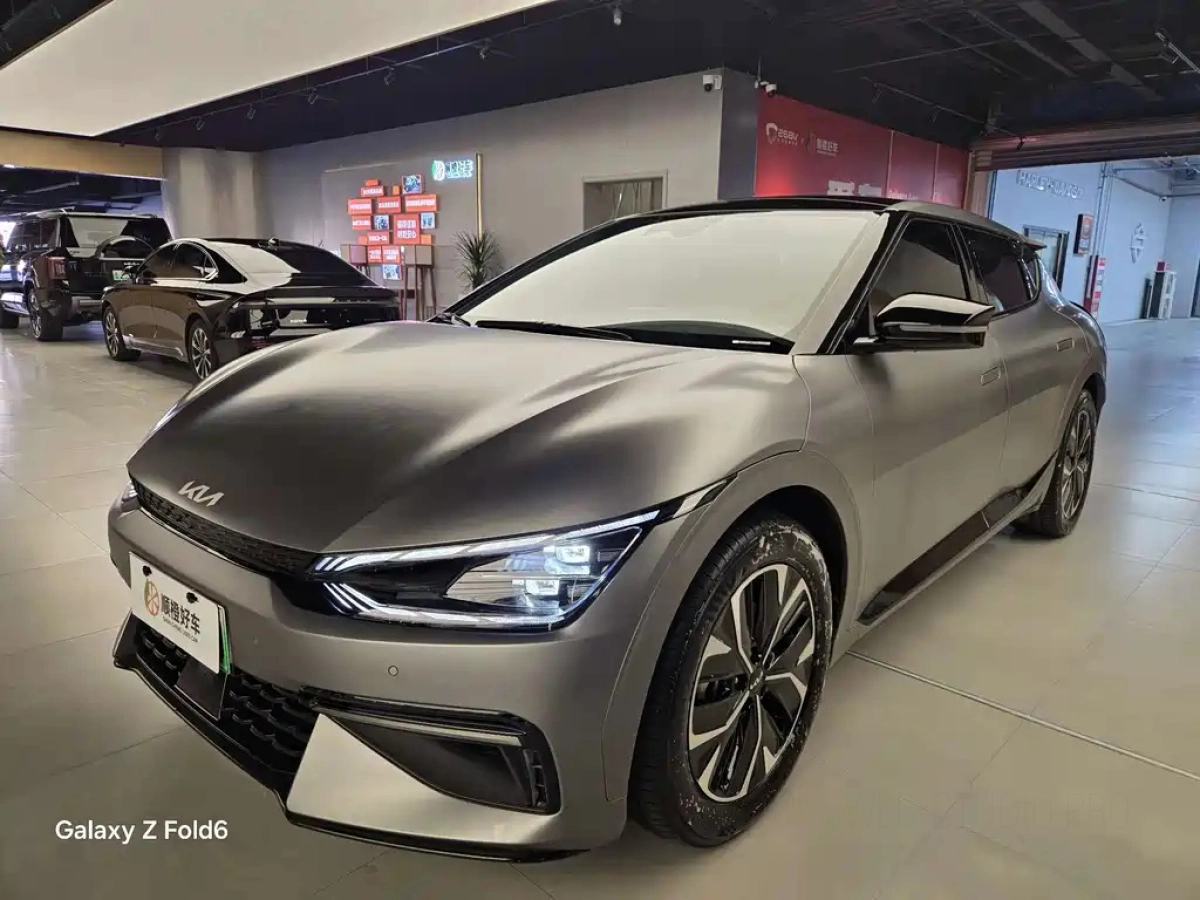 KIA EV6  2023