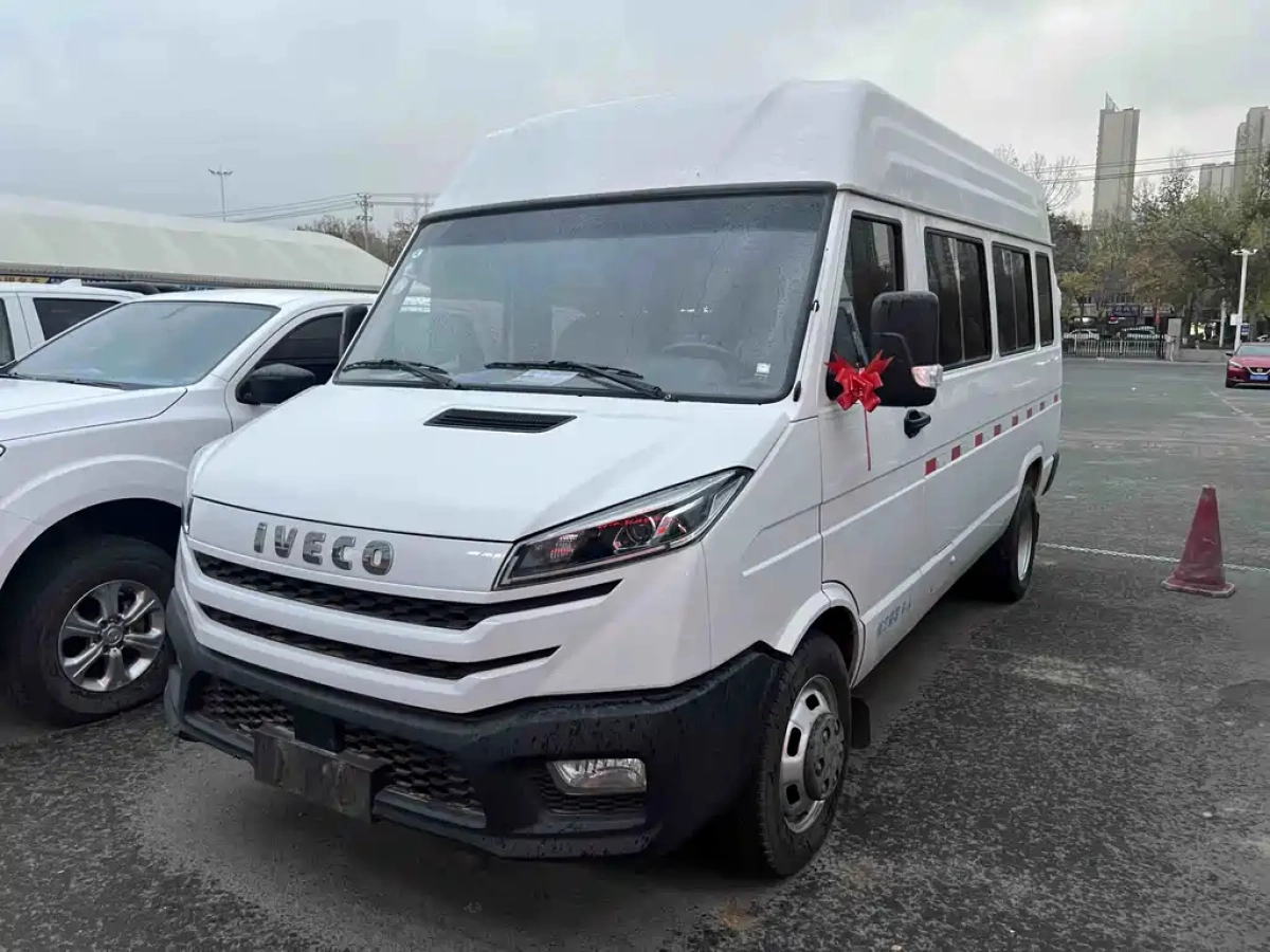 IVECO DAILY  2024
