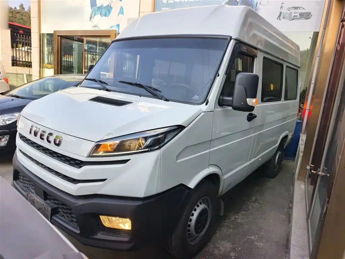 IVECO DAILY