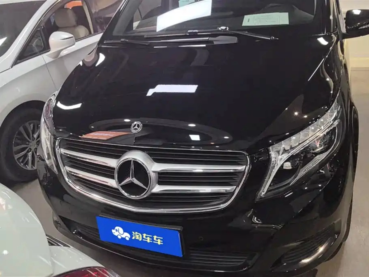 MERCEDES-BENZ V-CLASS