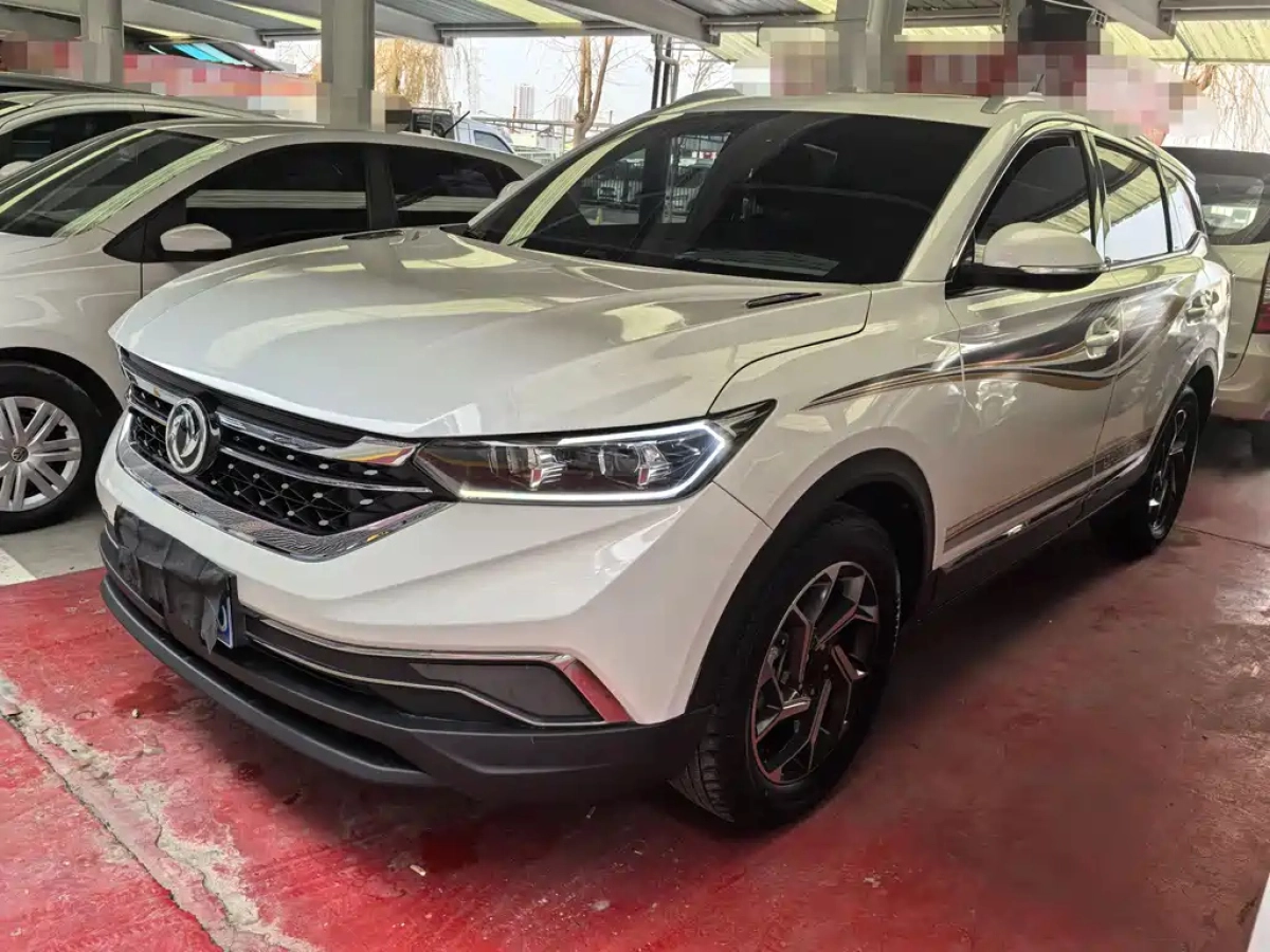 DONGFENG AEOLUS AX7