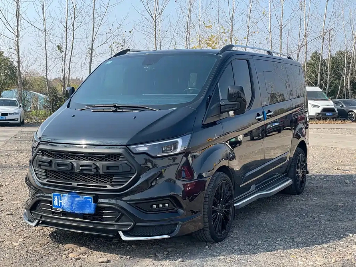FORD TOURNEO  2024