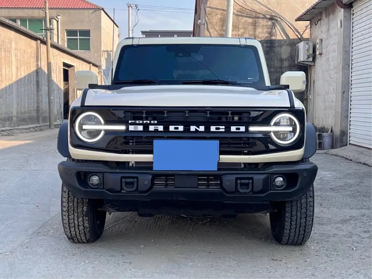 FORD BRONCO