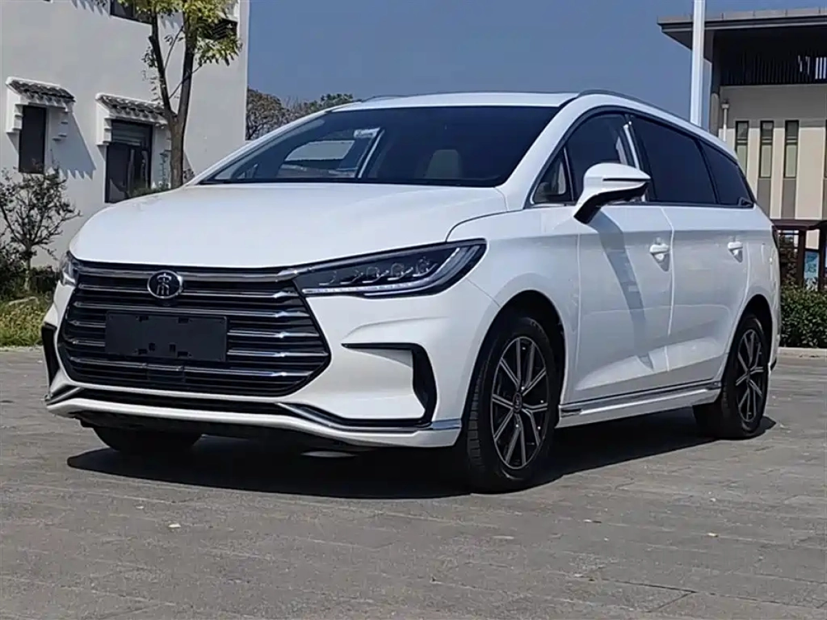 BYD SONG MAX NEW ENERGY