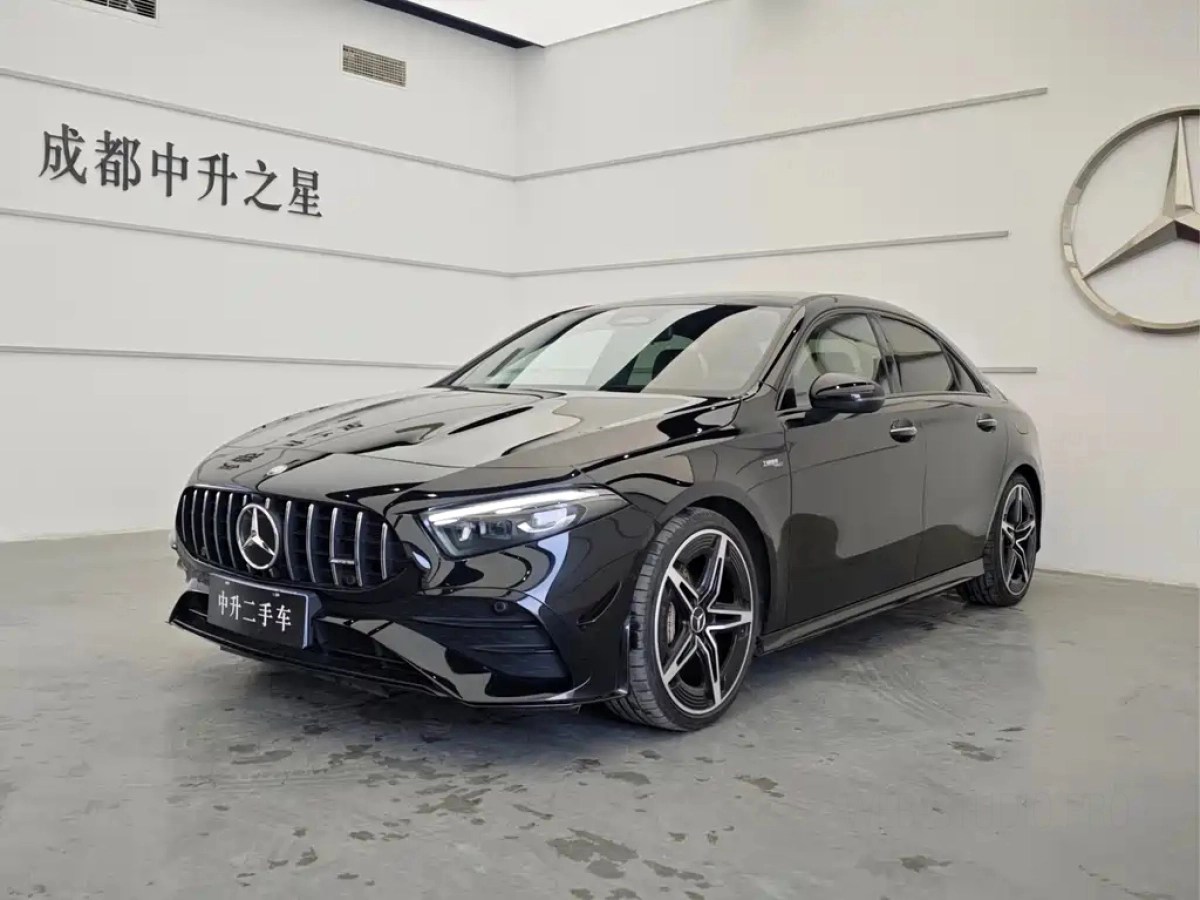 MERCEDES-BENZ A-CLASS AMG  2025