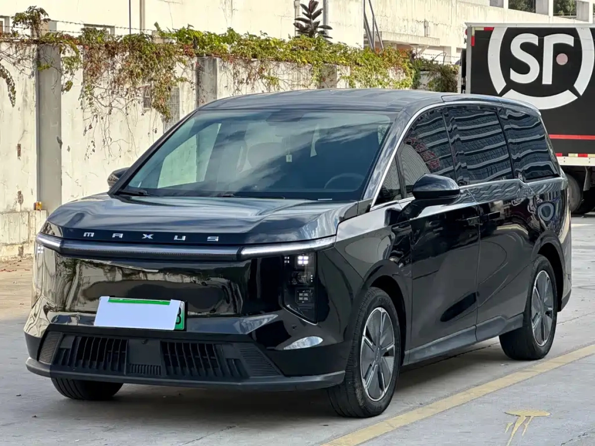 SAIC MAXUS DAJIA 7  2025