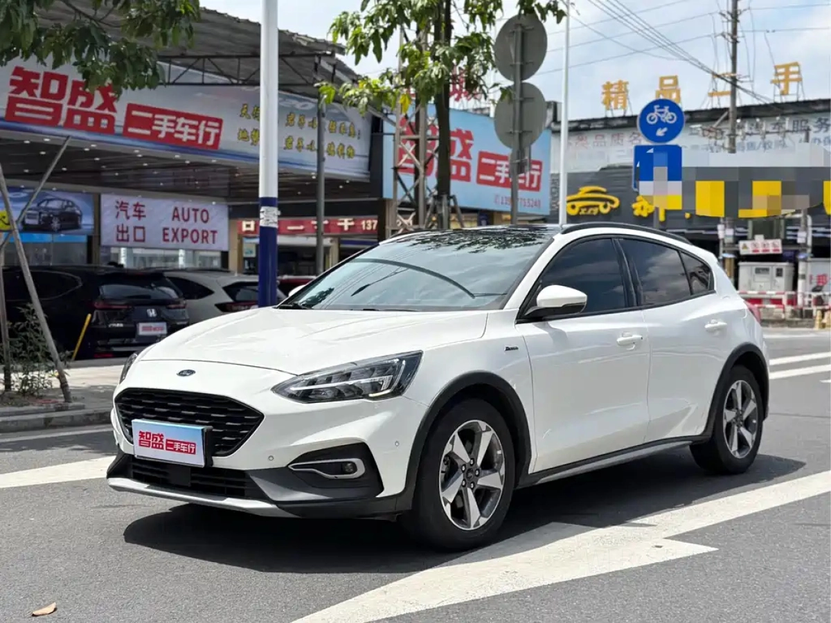 FORD FOCUS ACTIVE  2021