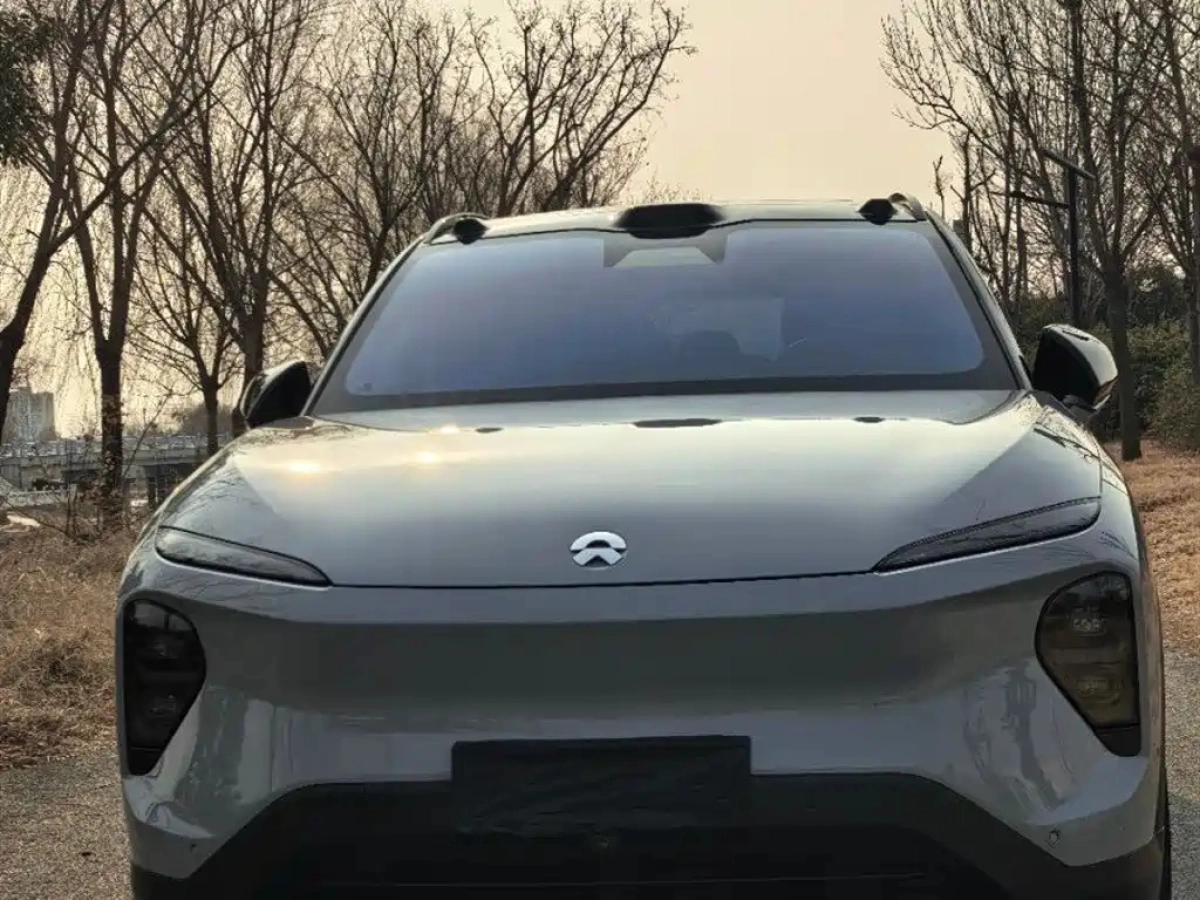 NIO ES7