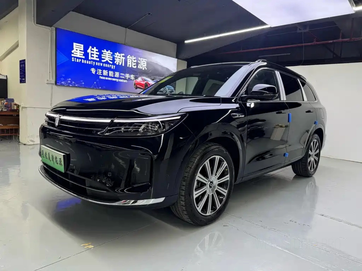 HUAWEI HIMA M7  2024