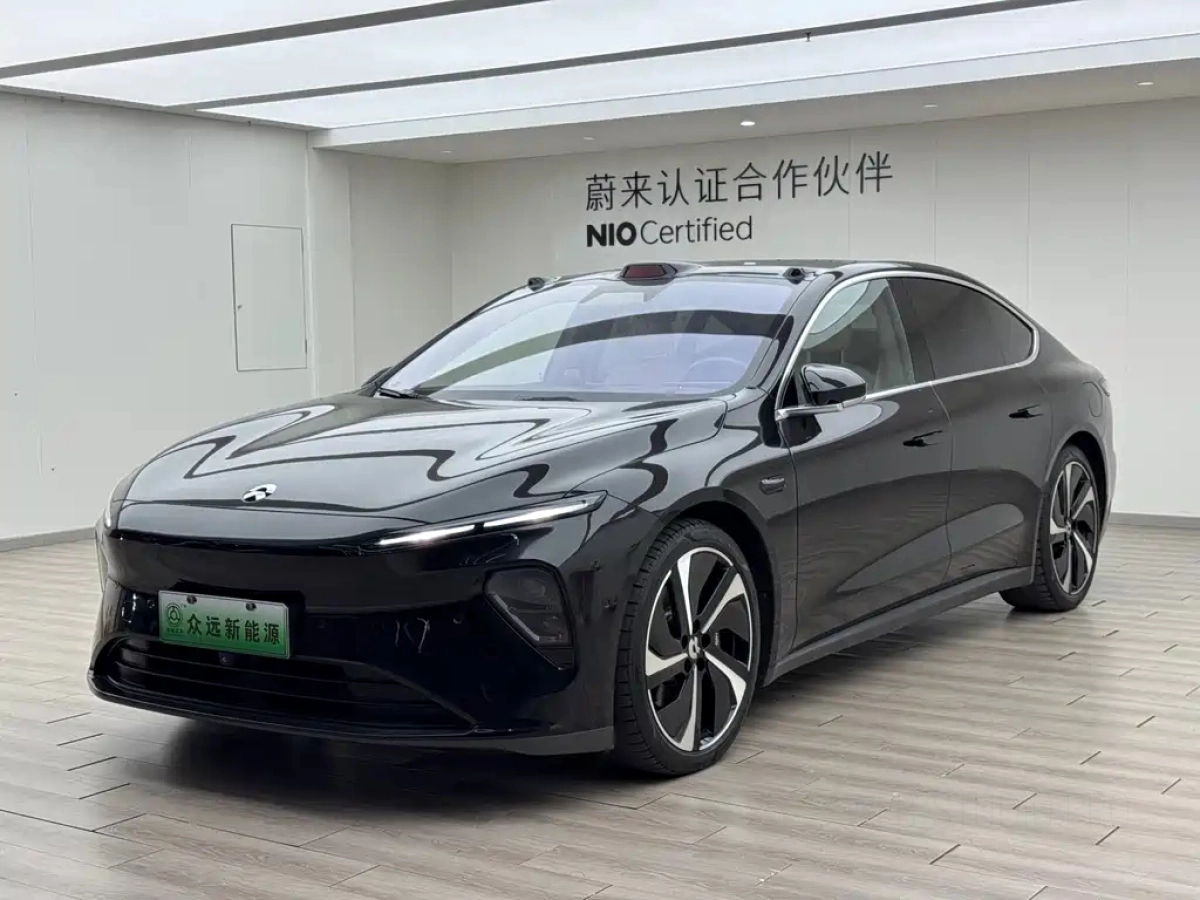 NIO ET7