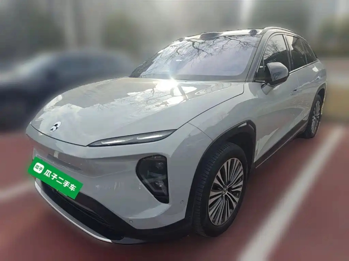 NIO ES7