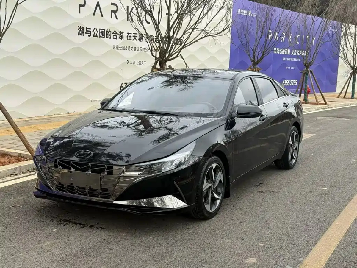 HYUNDAI ELANTRA  2022