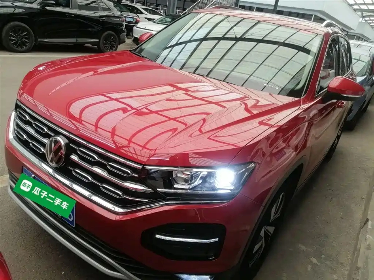 VOLKSWAGEN TAYRON  2019