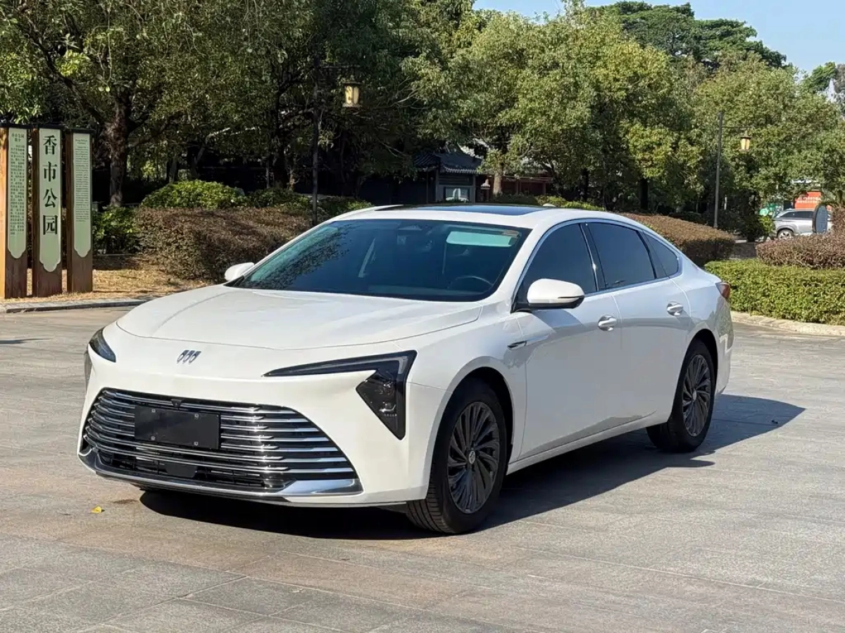 BUICK LACROSSE  2025