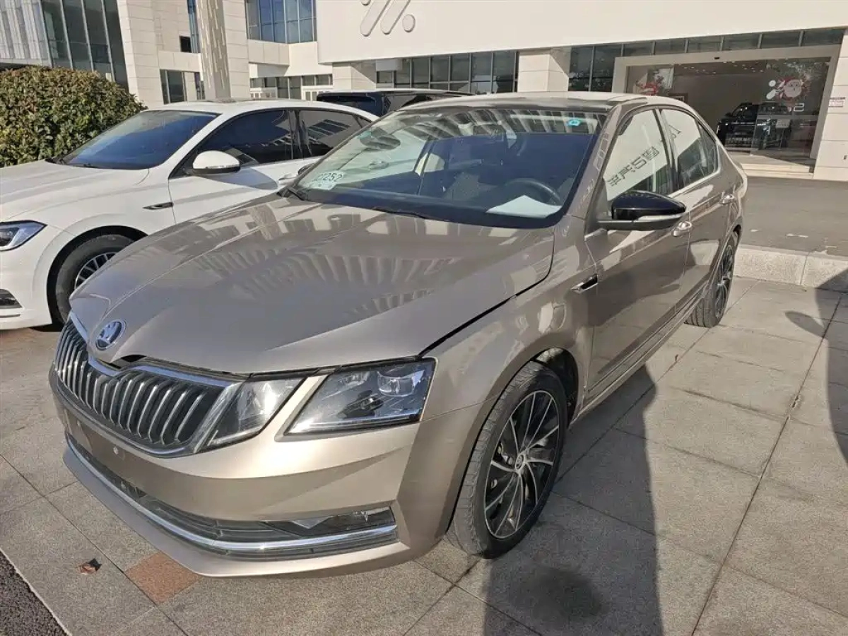SKODA OCTAVIA