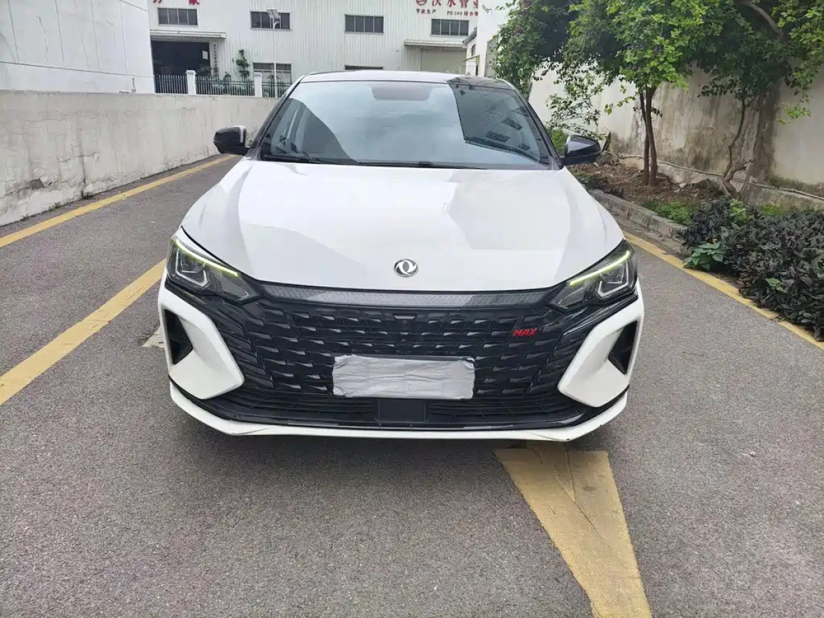 DONGFENG AEOLUS YIXUAN MAX