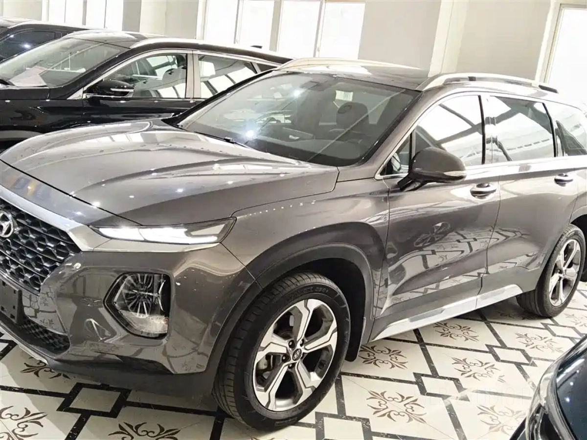 HYUNDAI SANTA FE  2021