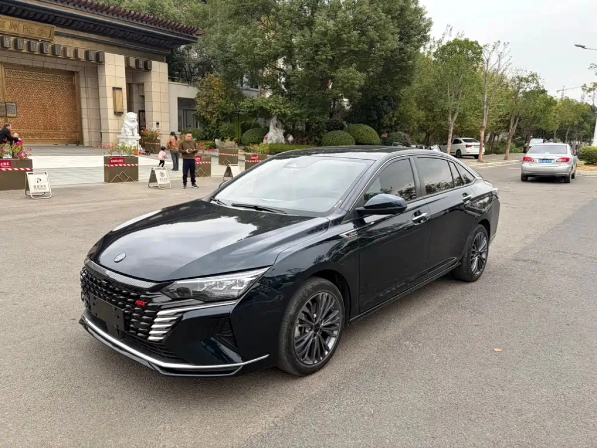 DONGFENG AEOLUS YIXUAN MAX