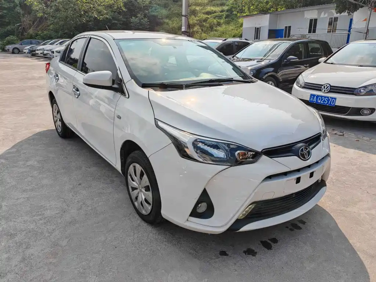 TOYOTA YARIS L ZHIXIANG