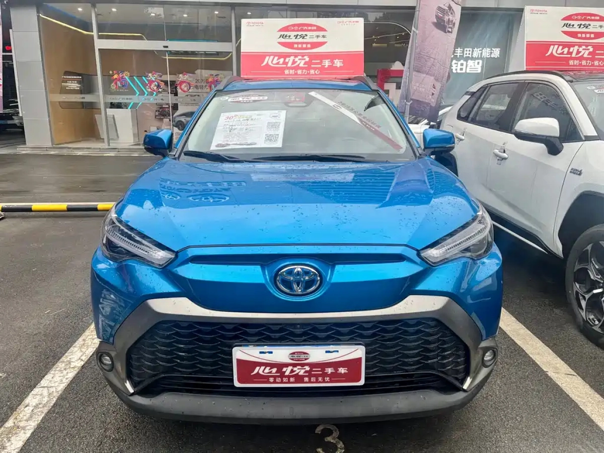 TOYOTA COROLLA CROSS