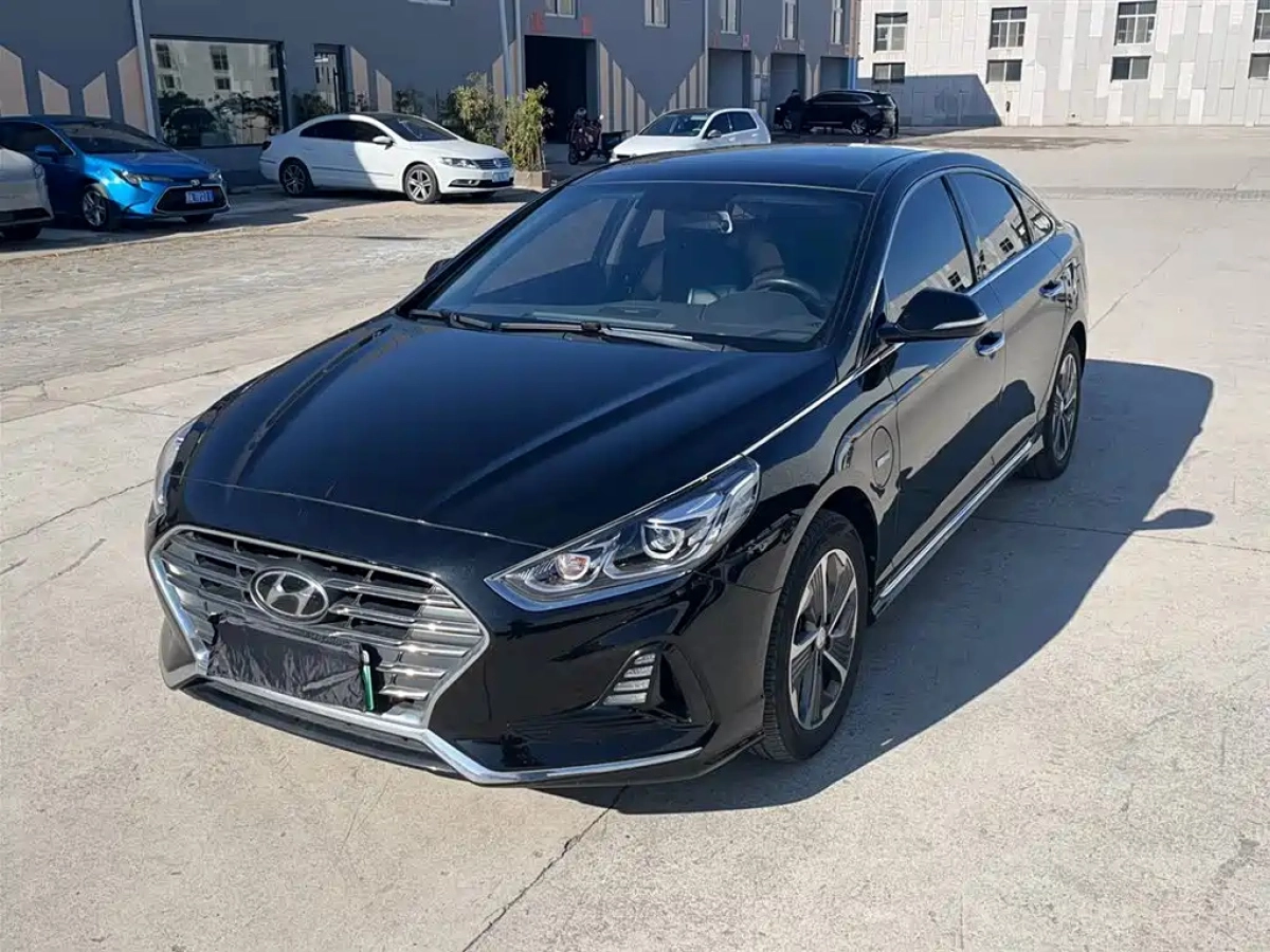 HYUNDAI SONATA PLUG-IN HYBRID HYBRID  2021