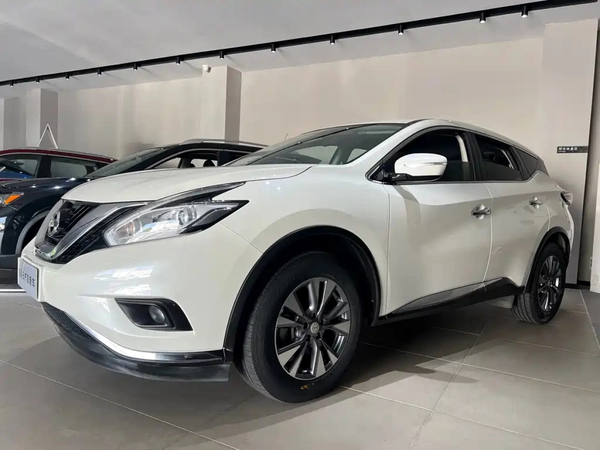 NISSAN MURANO  2023